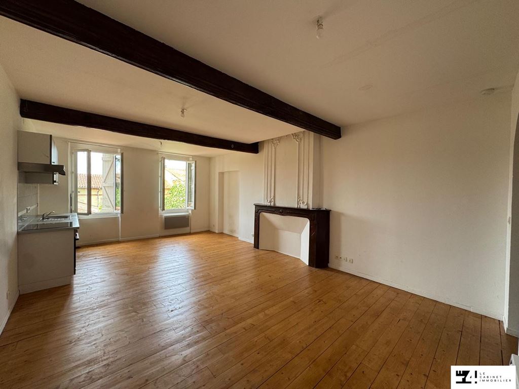 Appartement 2 pièces à Montesquieu-Volvestre