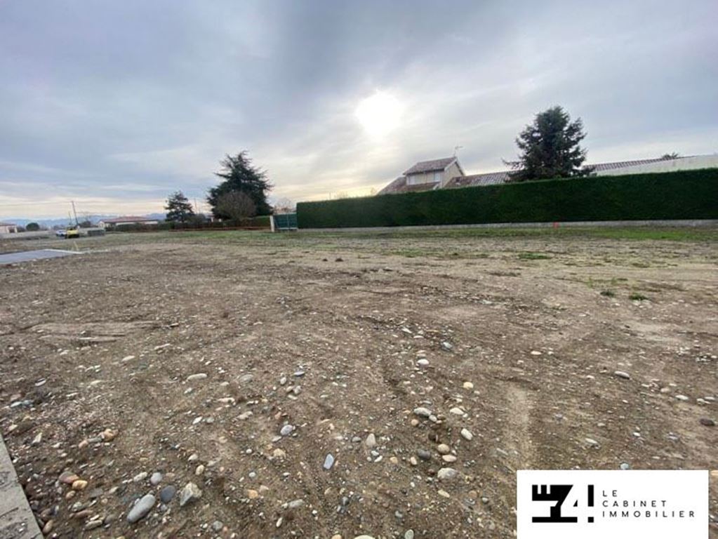 Terrain 648 m² à Palaminy