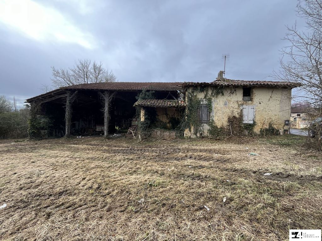 Maison en pierre 1 pièce à Cassagnabere-Tournas
