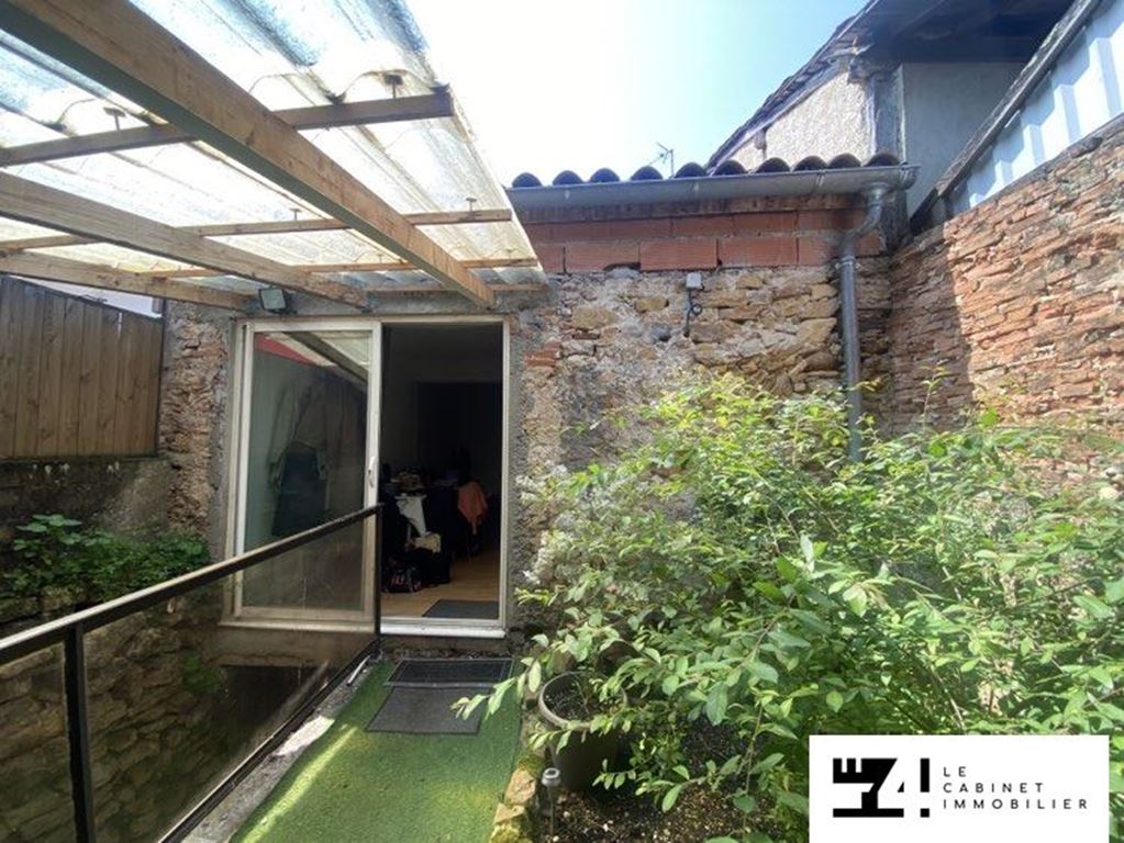 Immeuble 2 pièces à Sainte-Croix-Volvestre