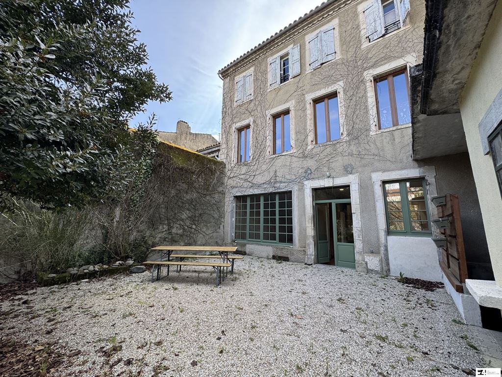 Maison de ville 6 pièces à Cazeres