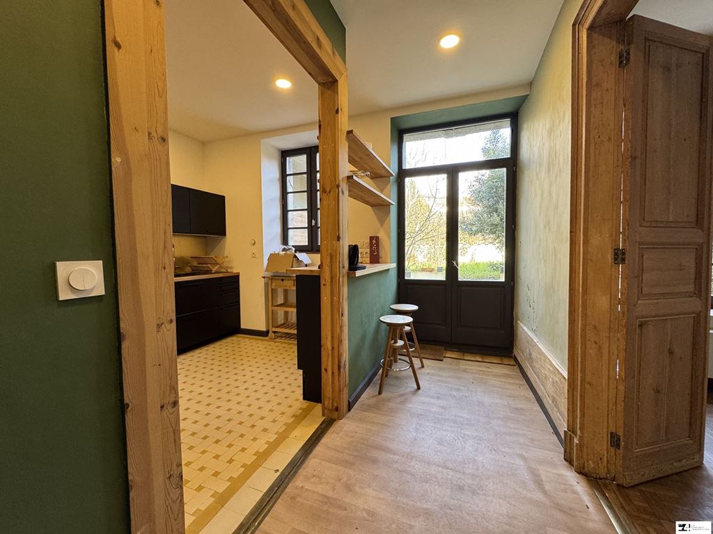 Maison de ville 11 pièces à Cazeres