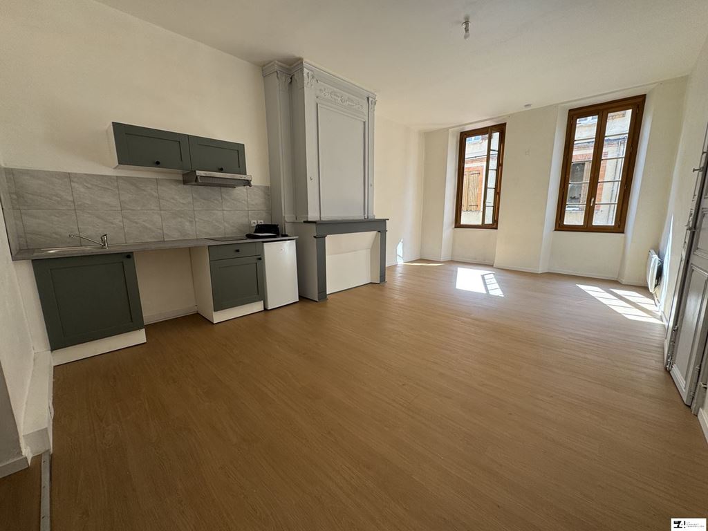 Appartement 2 pièces à Montesquieu-Volvestre